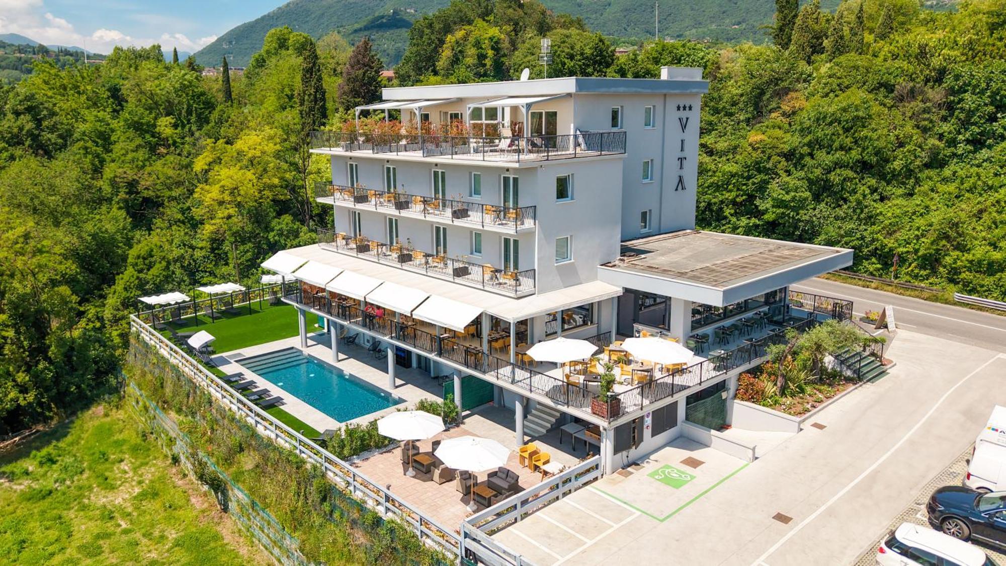 Hotel Vita Salò Buitenkant foto